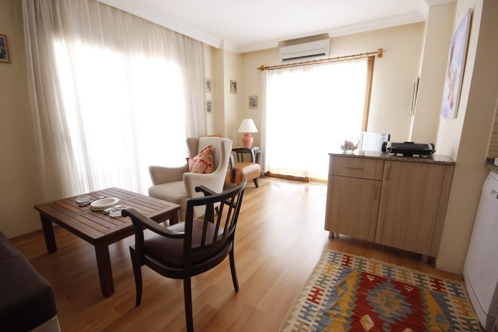 Begonvils Apart Datça Buitenkant foto